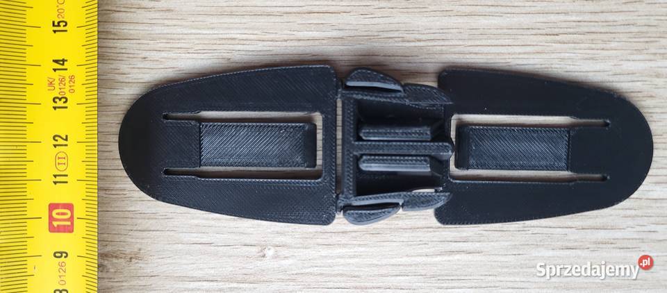 Zapięcie pasów fotelika samochodowego dodatkowe