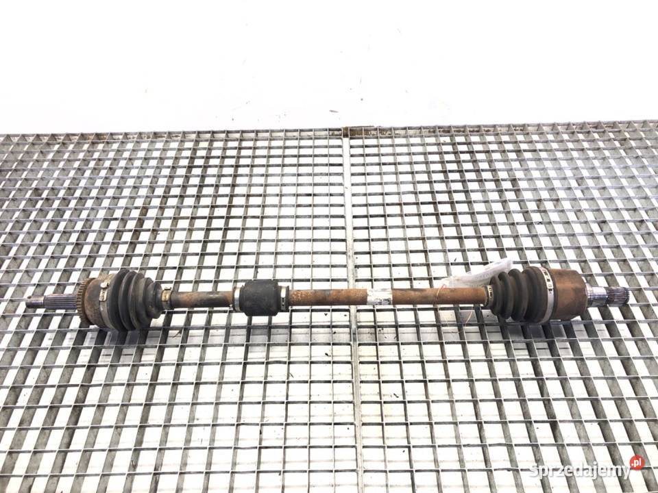 PÓŁOŚ PRAWY PRZÓD HYUNDAI i20 14 90 PRZEGUB osobowe