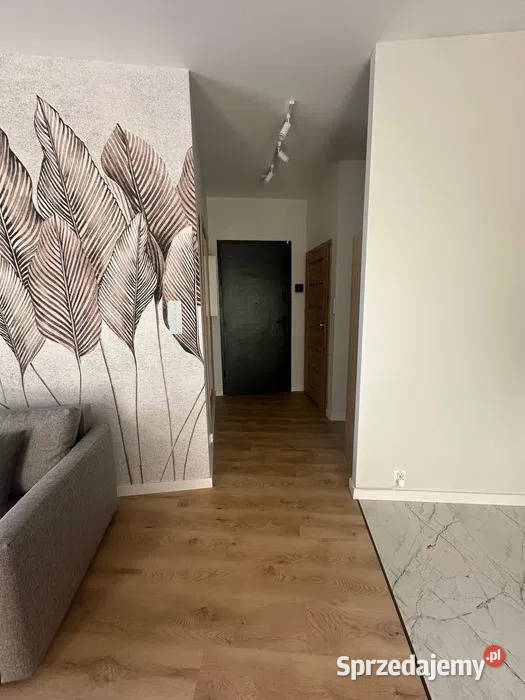 Nowy budynekmiejsce parkingowezwierzęta mile balkon Gdańsk