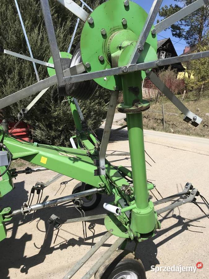 Sprzedam przetrząsacz karuzelowy 54 m stan nieuszkodzony