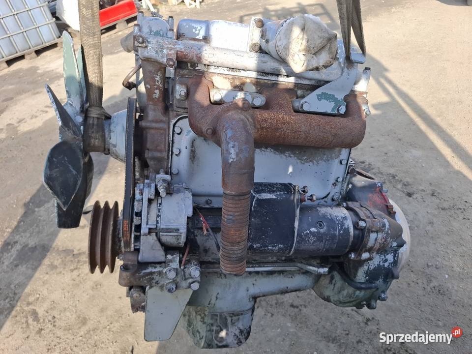 Silnik Mercedes OM 3141 DaimlerBenz 4 cylindrowy Motoryzacja Targoszyn