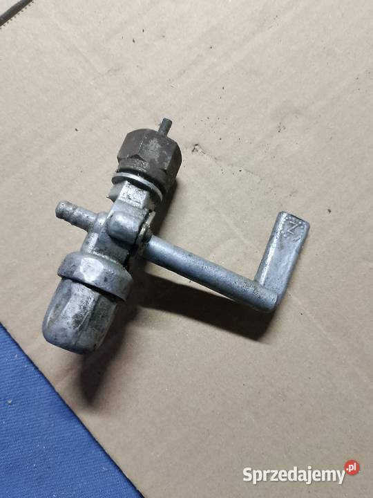 Kranik paliwa wsk wfm junak Syców