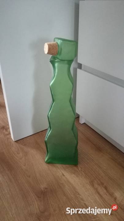 Karafka z matowego szkła odcienie zieleni