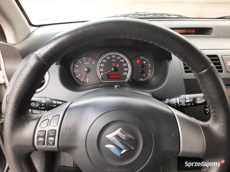 Suzuki Swift 1392 Comfort Klima światła przeciwmgielne Jaśkowice sprzedam