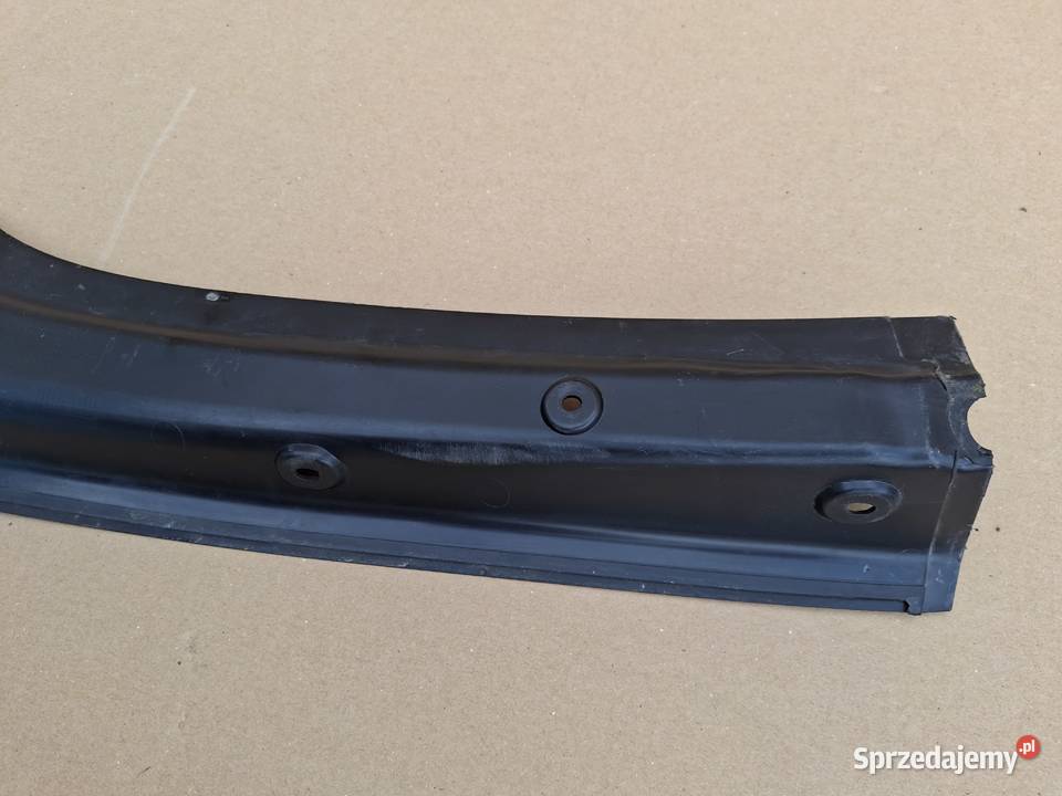 MERCEDES ML GL W166 OSŁONA WNĘKI BAGAŻNIKA PRAWA lubuskie Bieleń