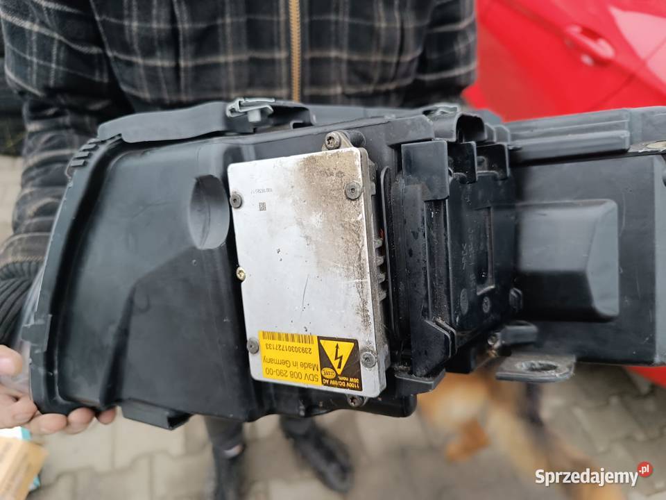 Reflektor L P Audi A8 D3 4E0 komplet śląskie Częstochowa