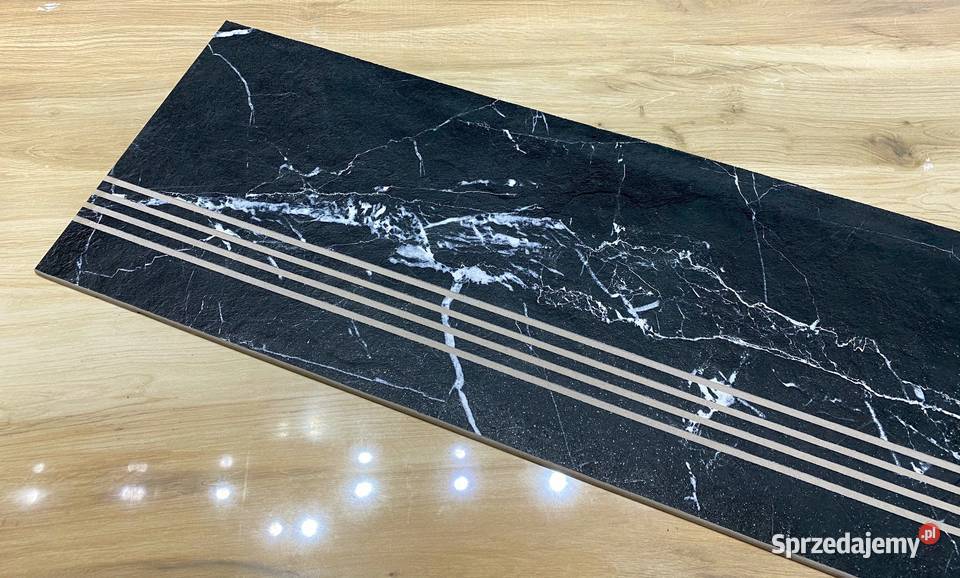 Czarne płytki schodowe 120x30 kamień STRUKTURA