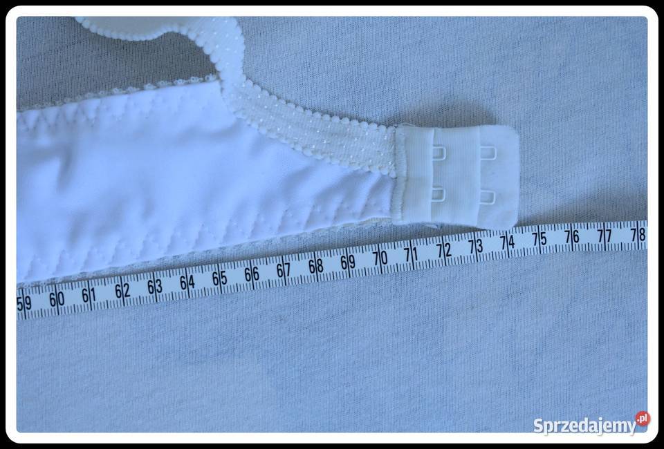 Jasny biustonosz rozmiar ok 70 B Bielizna damska Płock sprzedam