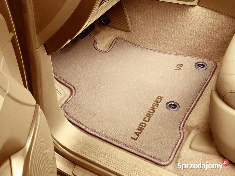 TOYOTA Land Cruiser Oryginalne dywaniki welurowe dolnośląskie Kąty Wrocławskie