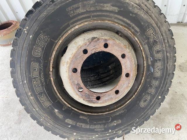 Opona KUMHO KRD02 28570R195 19.5cale Ciężarowe lubuskie Maszewo