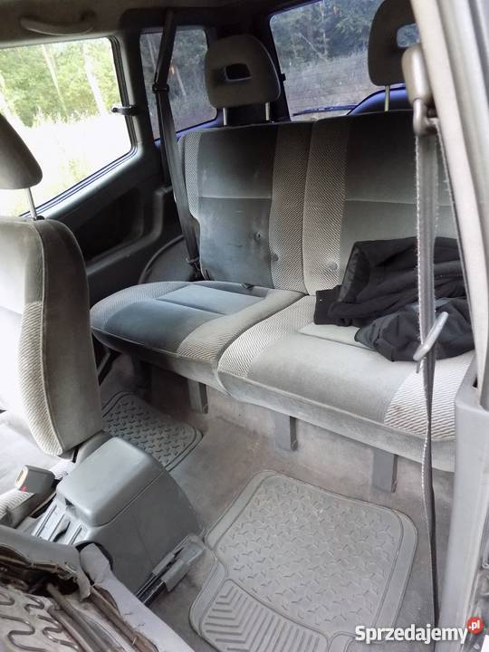 Ford Maverick Terrano 1995r 24l 125 172000 Dolice