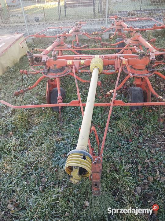 Sprzedam przetrząsarke do siana niemayer Konieczno