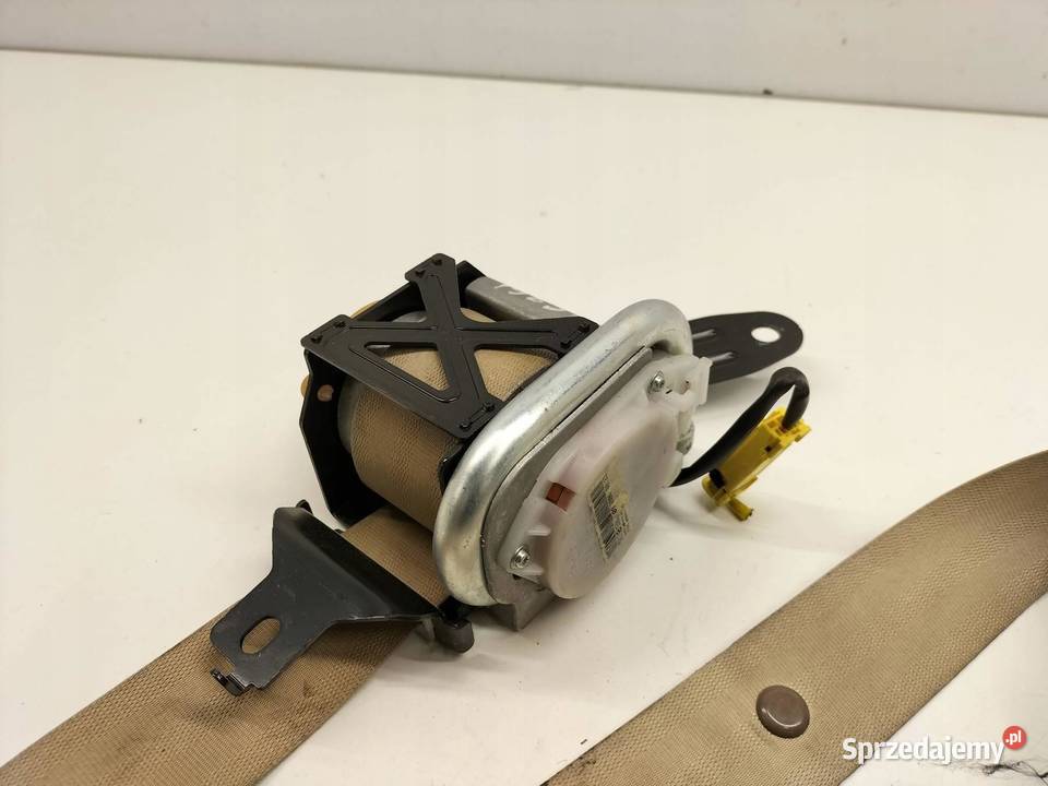 PAS BEZPIECZEŃSTWA PRAWY PRZÓD NAPINACZ UFO sprzedam