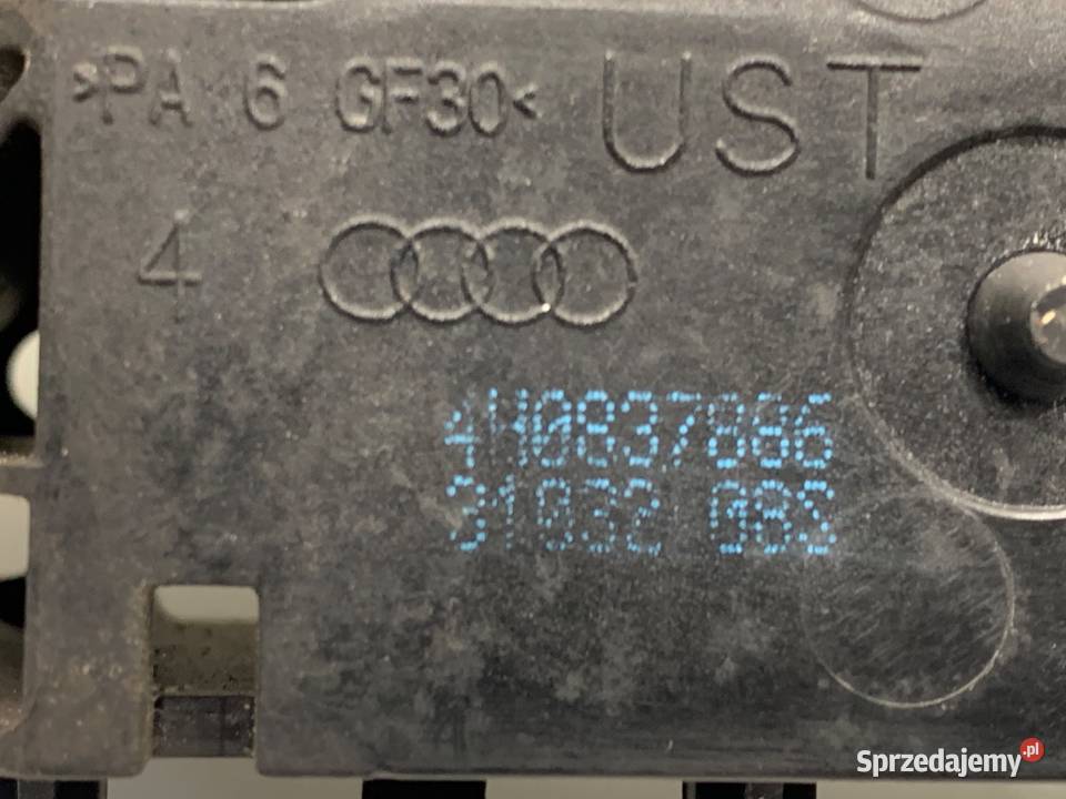 KLAMKA ZEWNĘTRZNA PRAWY TYŁ AUDI A7 4G Hatchback