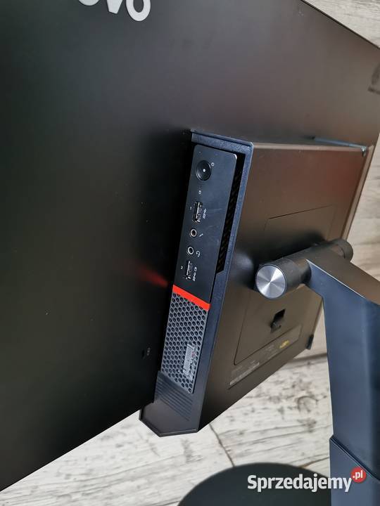 Komputer z monitorem 24 IPS AIO Lenovo I5 8256GB