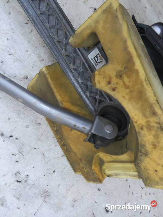 WYBIERAK ZMIANY BIEGÓW MERCEDES W205 A2052674500