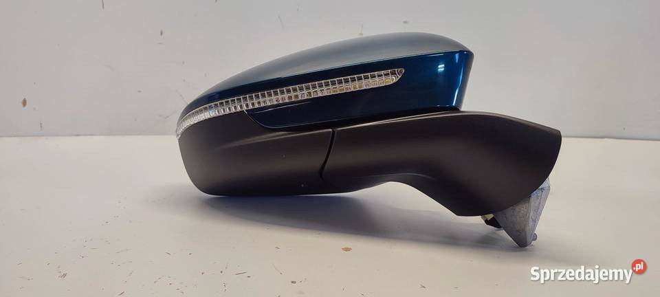 VW TAYRON LUSTERKO PRAWE 15PIN LP5J