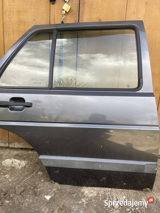 Części karoserii golf 2 1991 Jodłowa sprzedam