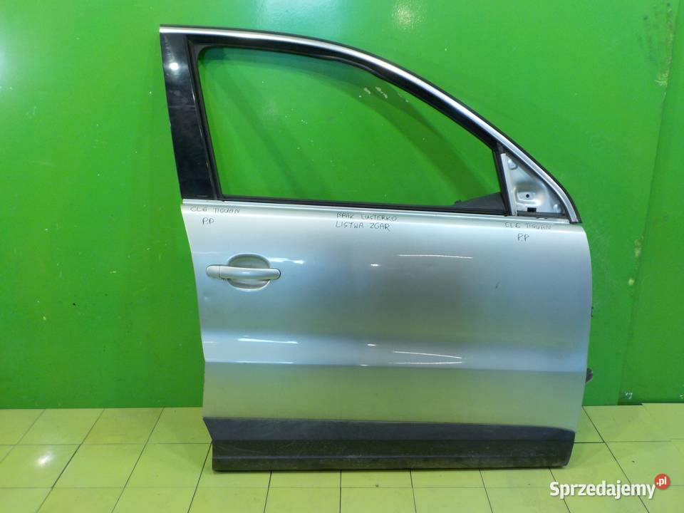 VW TIGUAN I 14 TSI 08r 5D drzwi prawe przod mazowieckie