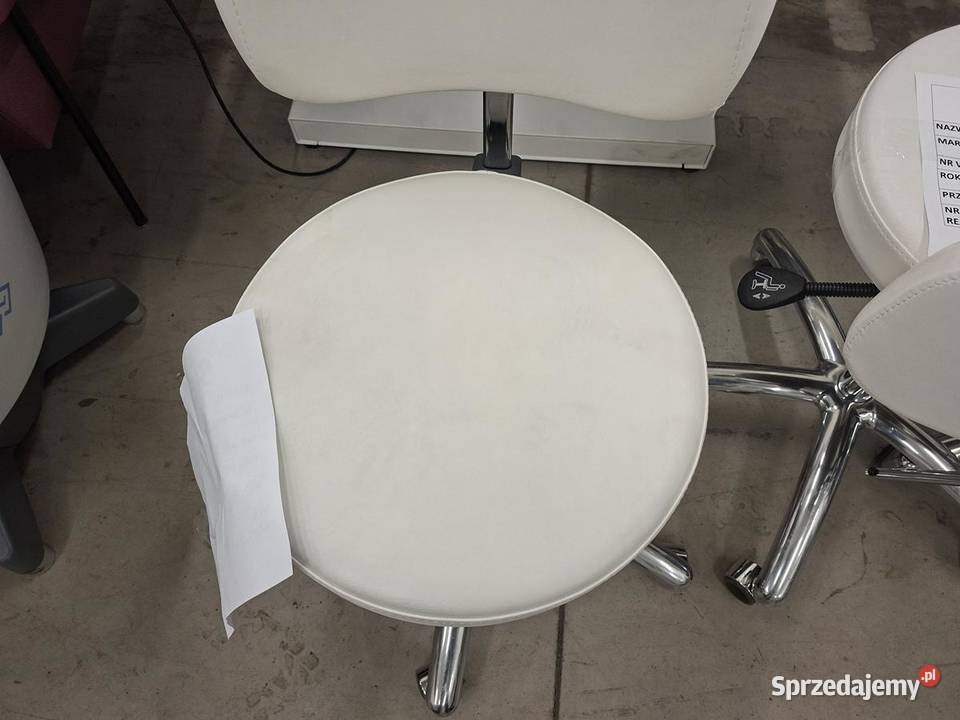 Taboret kosmetyczny GHARIENI 5 sztuk regulowany Warszawa