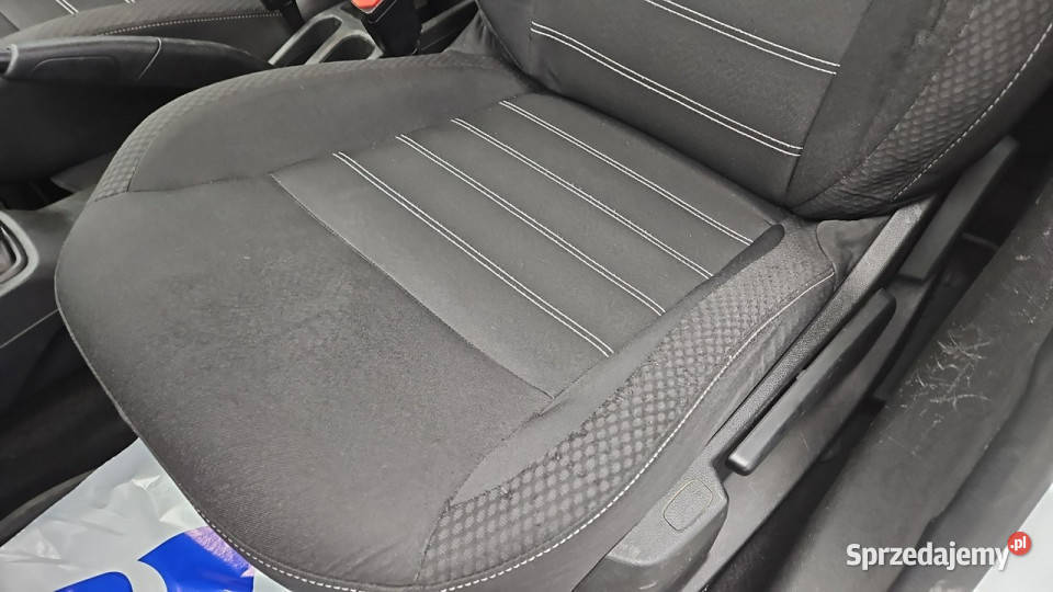 Dacia Duster 15 Blue dCi Expression 4WD Z Warszawa sprzedam