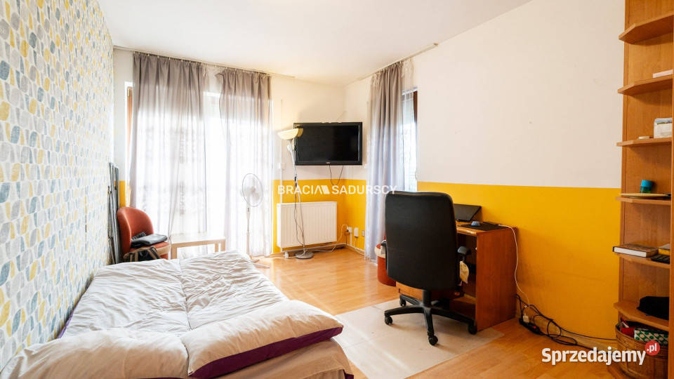 Mieszkanie 7621m2 3 pokoje Kraków Armii Krajowej Piętro 7