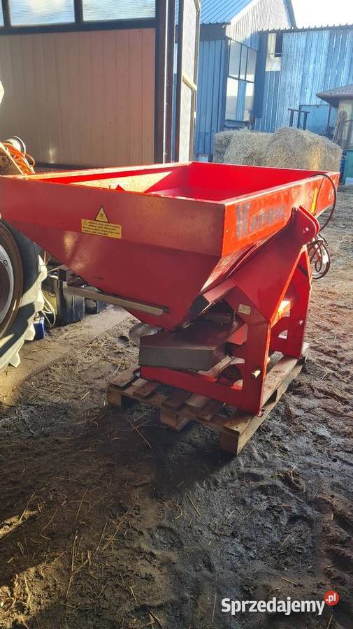 Rozsiewacz nawozu Woprol 800 siewnik do nawozu Maszyny rolnicze Wisznice