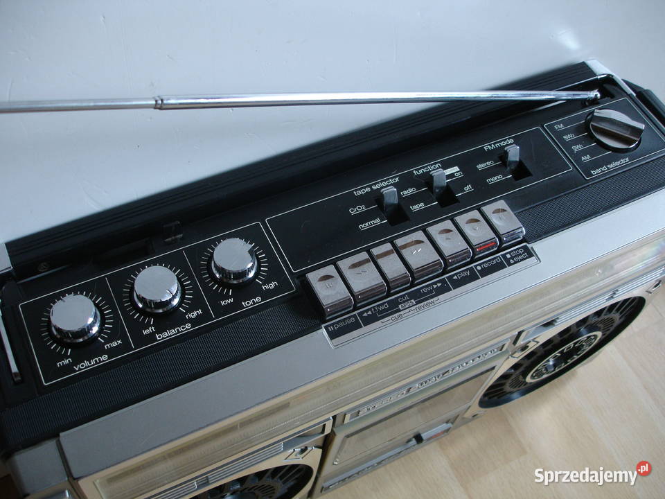 Radiomagnetofon SHARP GF6060X