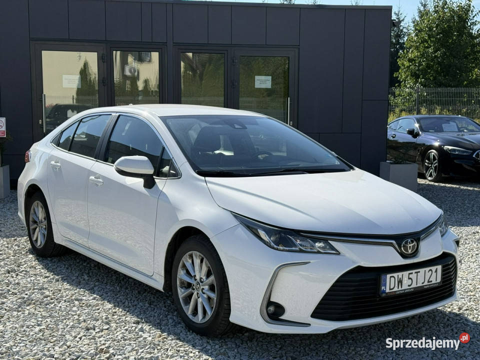 Toyota Corolla 15 12V VVTi 125 2022r Comfort czujnik zmierzchu Wrocław