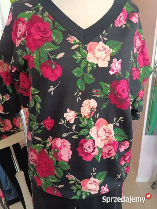 Komplet dresowy LXL kolorowy Pątnów