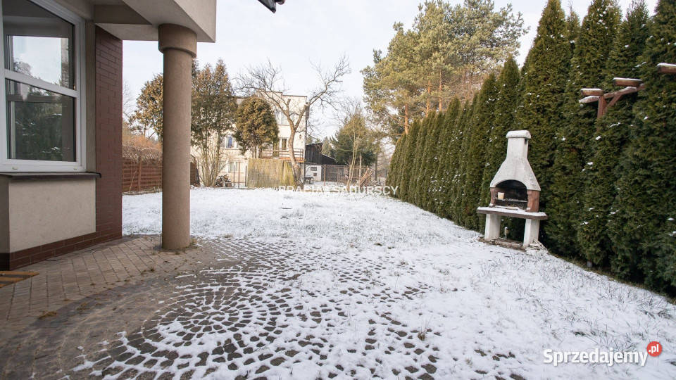 wynajmu domu szeregowego 1392m2 Kraków Dąbrowa