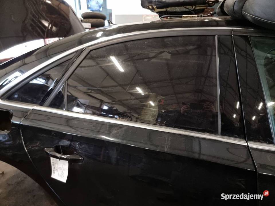 DRZWI PRAWE TYŁ AUDI A8 D4 LZ9Y osobowe Lipno