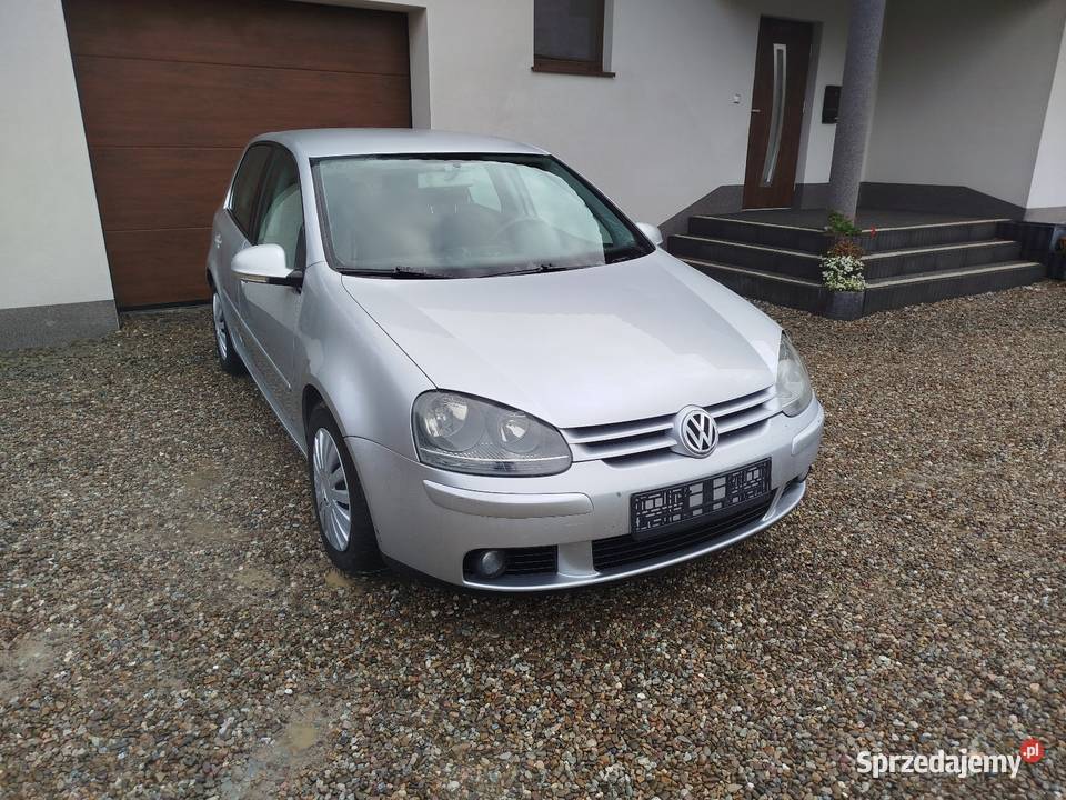VW Golf V 16 benzyna 5drzwi Limanowa sprzedam