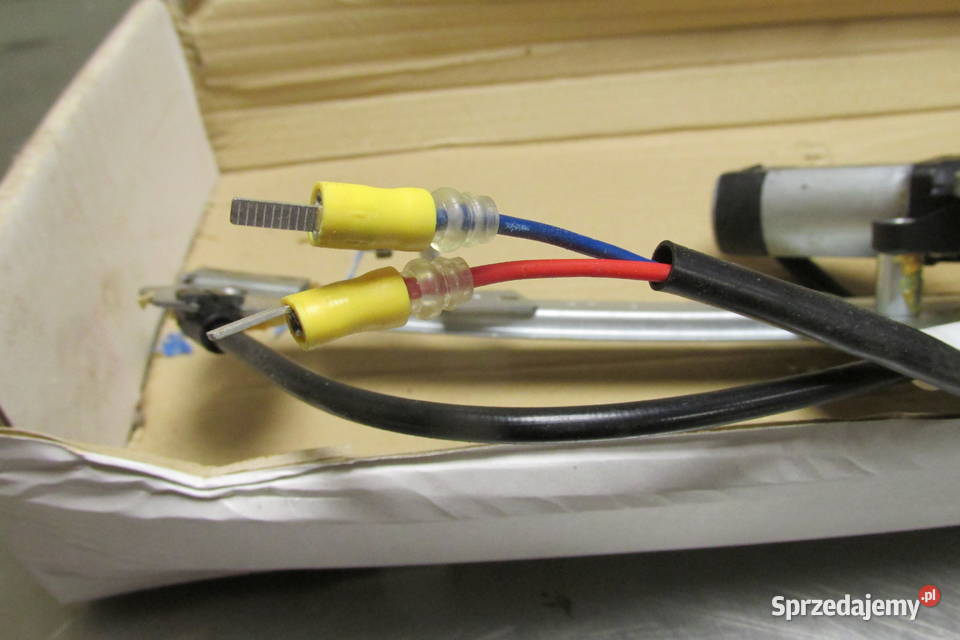 Elektryczny podnośnik szyby przedniej Fiat Sandomierz
