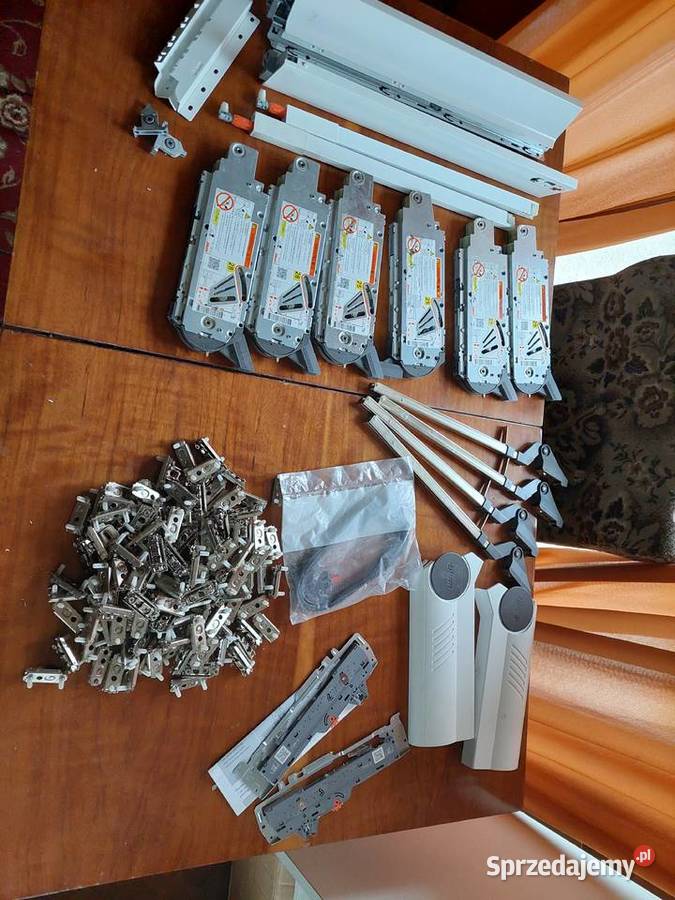 zawiasy aventos hl części do suflad Węgrzce