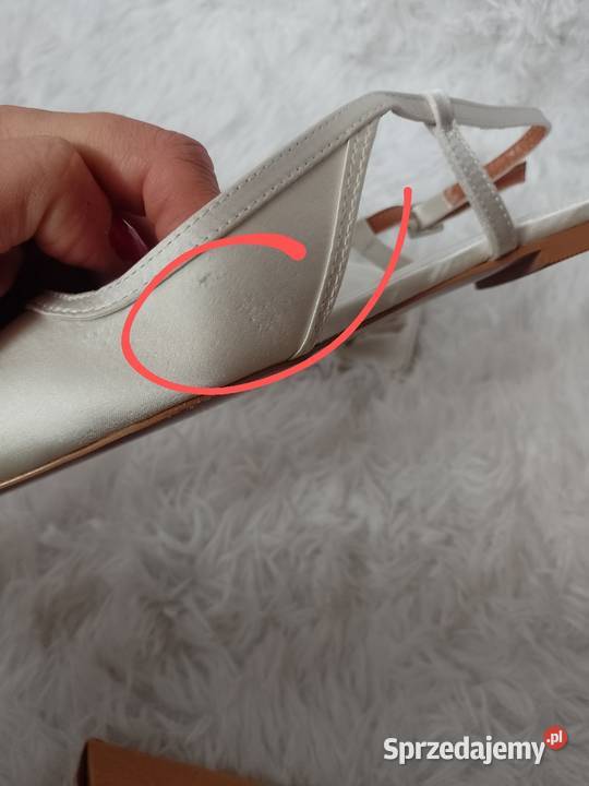 38 ASOS Design Białe baleriny z odkrytą piętą z Kraków