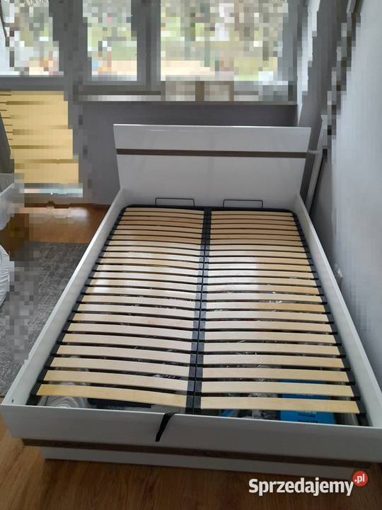 Łóżko 140x200 ze stelażemmaterac stan idealny mazowieckie sprzedam