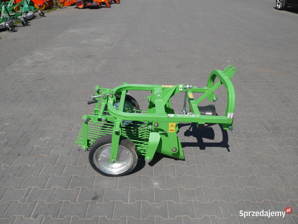 Kopaczka jednorzędowa wibracyjna Bomet Kopaczki Trzebieszów sprzedam