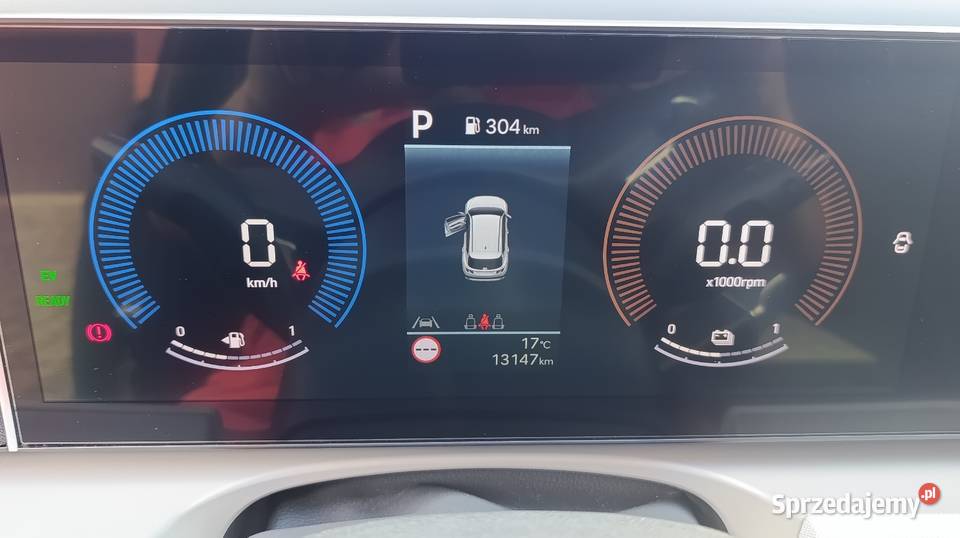 Nowy salonowy Hyundai Tucson Hybrydowy łopatki zmiany biegów sprzedam