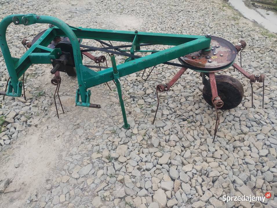 Pająk przetrzasarka do siana 2015 polski Zgrabiarki i przetrząsacze Limanowa sprzedam
