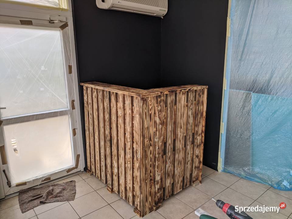 Recepcja drewniana na wymiar