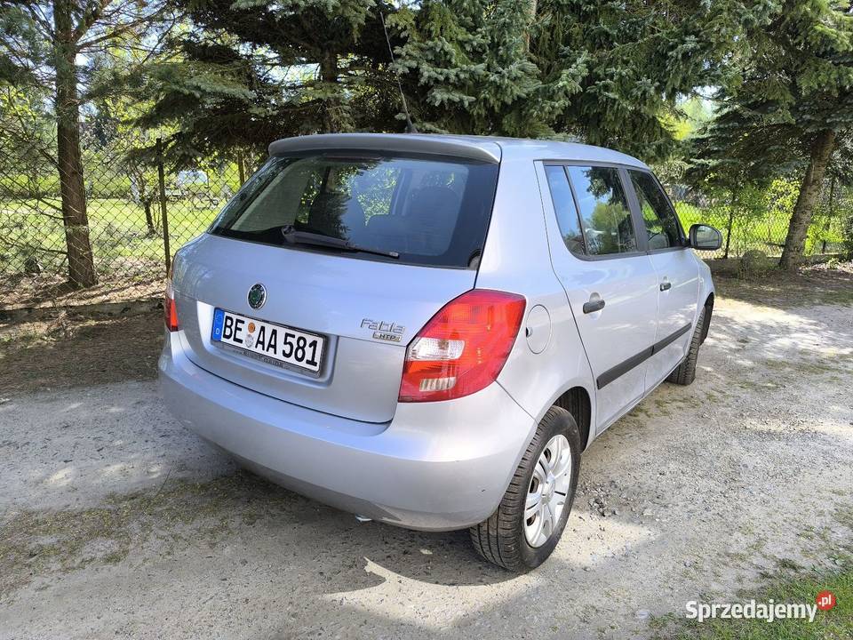 Skoda Fabia II 12 B świeżo sprowadzona mazowieckie Radom