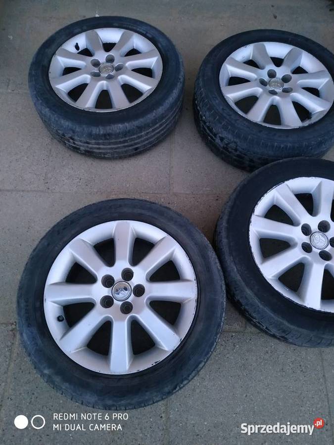 Toyota Avensis T25 2007 20 diesel Tuchom