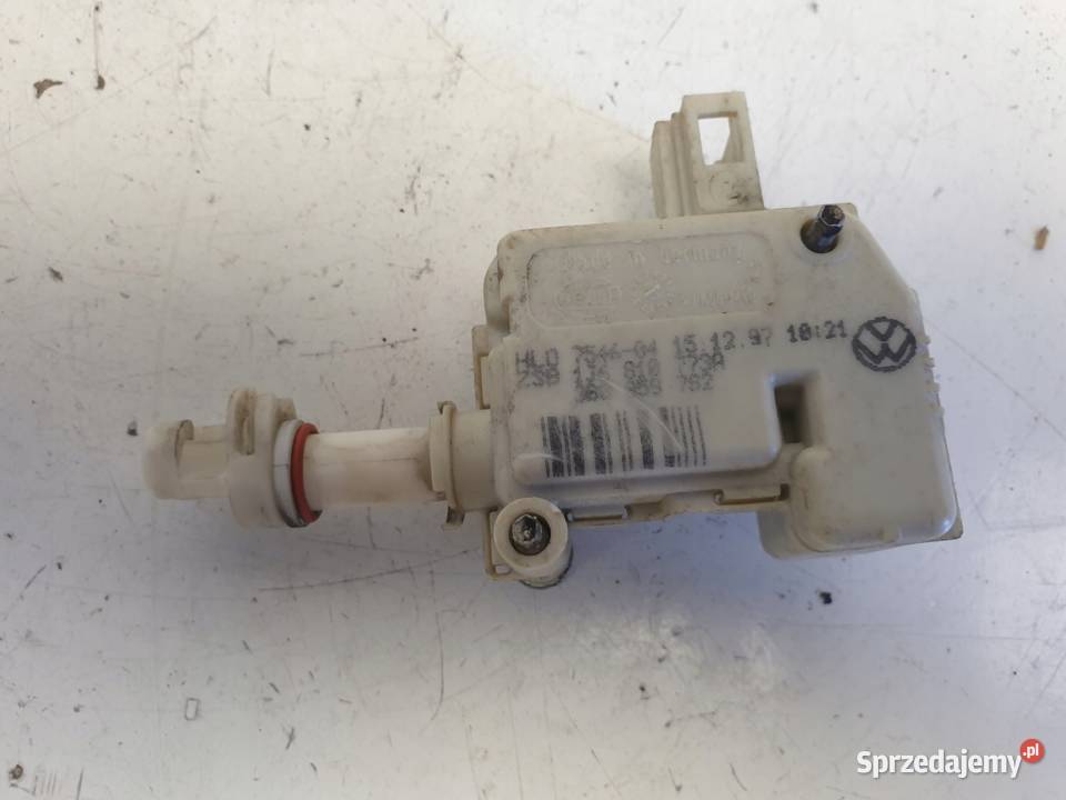 VW Golf IV SIŁOWNIK KLAPKI PALIWA Silniczek Rudka