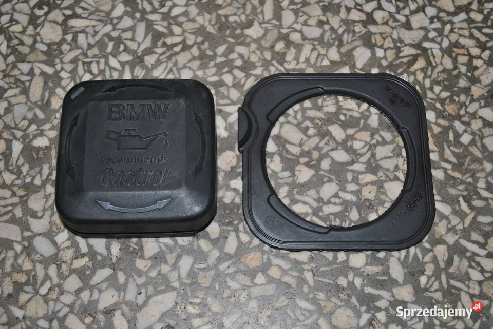 Korek wlewu oleju BMW E90 E91 E92 E93 E60 E64 Głowice cylindrów Poręba sprzedam