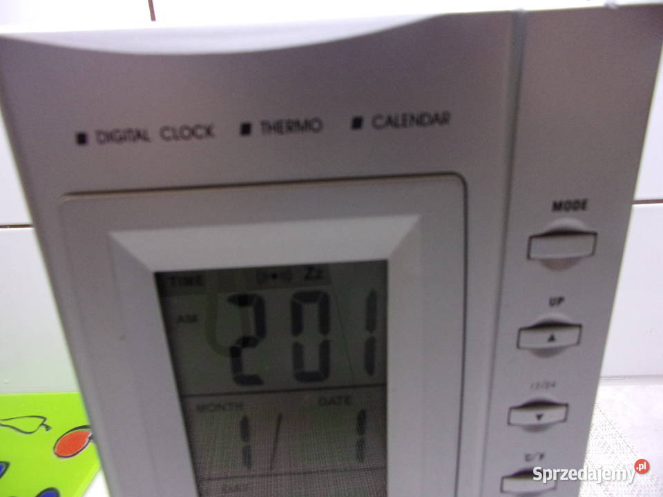 Zegar na biurko wielofunkcyjny kalendarz Warszawa