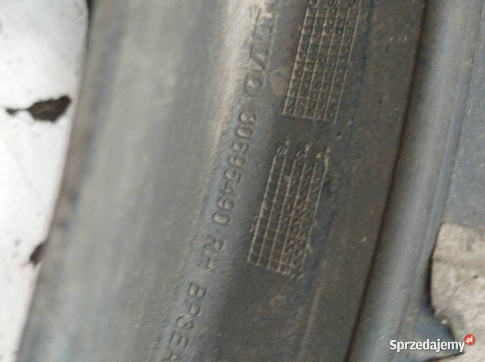 OSŁONA SIERP BŁOTNIKA PRAWY TYŁ 49846 306954904 Części samochodowe