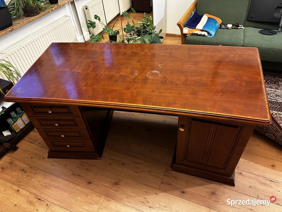 Piękne biurko kancelaryjne dyrektorskie orzech 84cm