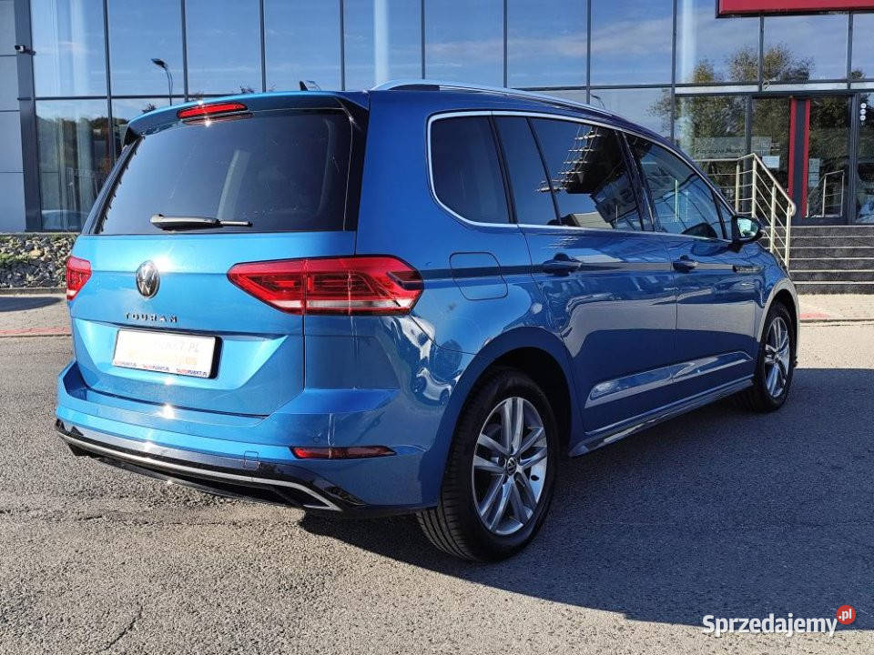 Volkswagen Touran 2023r salon panorama hak 55855km małopolskie Kraków