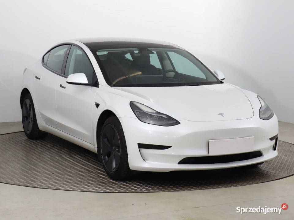 Tesla Model 3 Std Range Plus 55kWh ogrzewanie postojowe Bielany Wrocławskie